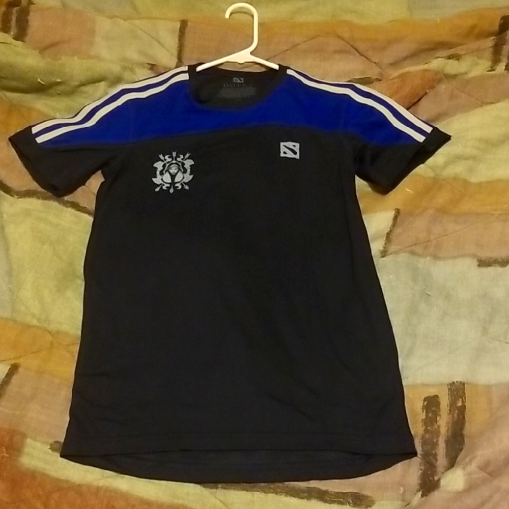 DOTA Game Shirt Brand New